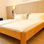 Ξενοδοχείο Orthwein -kostenfreie Parkplaetze-