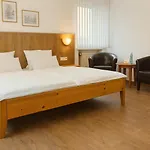 Orthwein -kostenfreie Parkplaetze-