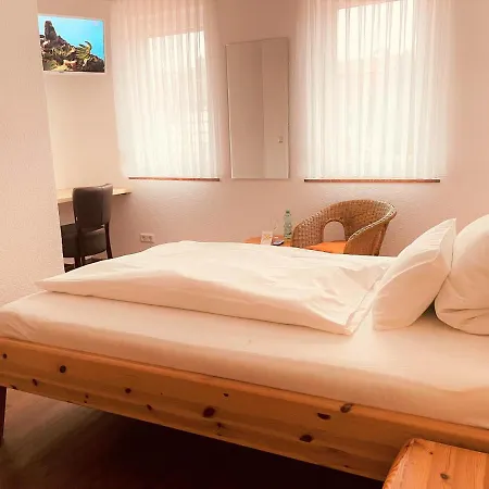 Orthwein -kostenfreie Parkplaetze- 3* Colbe