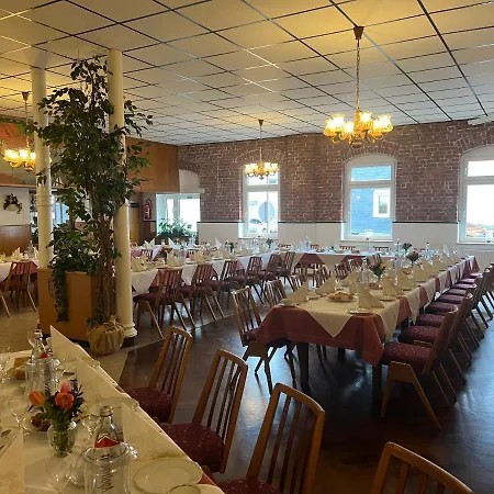 Orthwein -kostenfreie Parkplätze- 3*