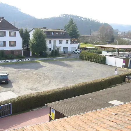 Orthwein -kostenfreie Parkplätze- Cölbe